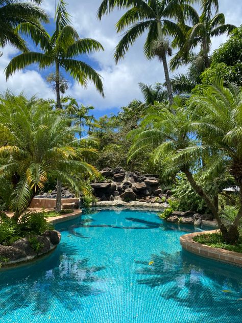 Resort Pool Aesthetic, Fern Future Home Vibes, Tropical Mansion, Pool Aesthetic, Home Vibes, Indoor Outdoor Pool, Natural Swimming Pools, Resort Pools, Beach Cottage Decor