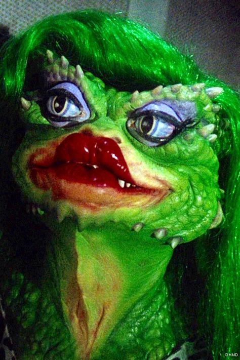 Greta Gremlin_my goal for next year HALLOWEEN COSTUMe Greta Gremlin, Gremlins Art, The Gremlins, Makeup Jobs, Life Cast, Halloween Inspo, Arte Inspo, Cosplay Makeup, Halloween Make