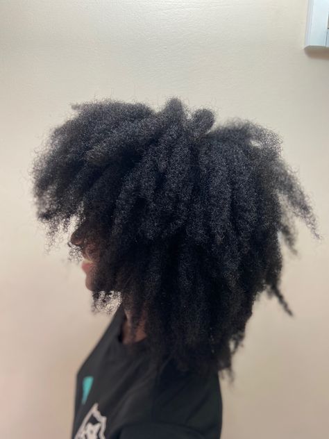 Big 4c Hair, 4 Type Hair Growth, Healthy 4c Hair Aesthetic, Black 4c Hair, Messy Natural Hair, Jet Black Natural Hair, Natural Hair Inspo 4c, 4c Hair Long, Hair Growth Vision Board