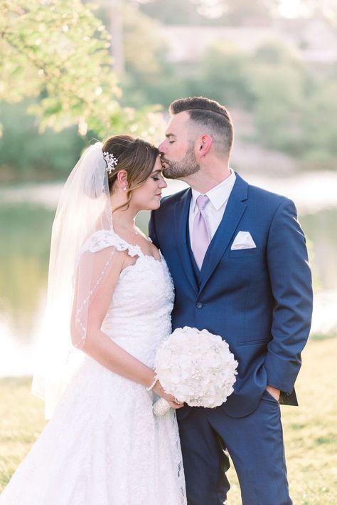 Navy Blue Suit With Lilac Tie, Navy Suit With Lavender Tie, Navy Suit Purple Tie, Suit Purple Tie, Wedding Pictures Bride And Groom, Navy Groomsmen Suits, Wedding Pictures Bride, Outdoor Wedding Pictures, Suits Ideas