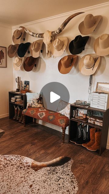 Brianna Purvis-Hall | Western Fashion + Lifestyle on Instagram: "Love these hat hangers! Such a good way to store all of our hats!   Comment “shop” to get the link to my hat hangers!   🏷️: western home, cowboy hat, western decor #westernhome #westerndecor #westernstyle #cowboyhat" Hat Hanging Ideas, Cowboy Home Decor, Cowgirl Hats Western, Cowboy Hat Rack, Hats Western, Western Home, Hat Organization, Hat Hanger, Hat Display