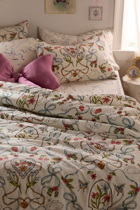 Trendy Bedding Comforter Sets Vintage, Nice Bedding Sets, Queen Floral Duvet Cover, Flower Print Duvet Cover, Opal House Bedding, Antique Bed Sheets, Funky Comforter Sets, Ditsy Floral Print Bedding, Purple And Orange Bedding