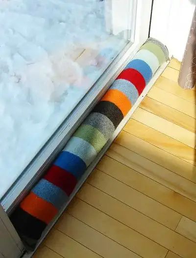 30 DIY Door Draft Stoppers - How to Make a Door Snake Draft Blocker Diy, Door Draft Stopper Diy, Draught Excluder Diy, Draft Stopper Diy, Door Draft Blocker, Door Snake, Draft Blocker, Door Draft, Door Draught Stopper