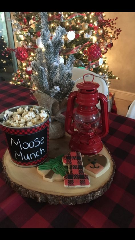 Flannel Holiday Party, Camping Centerpiece, Outdoor Fall Parties, Reef Christmas, Flannel Party, Lumberjack Theme, Fire Theme, Moose Munch, Lumberjack Birthday Party