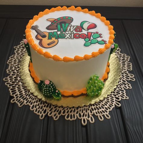 Pastel mexicano. #Septiembre Mexican Birthday, Mexican Party Theme, Mexican Party, Cake Ideas, Amazing Cakes, Birthday Cake, Pastel, Cake, Birthday