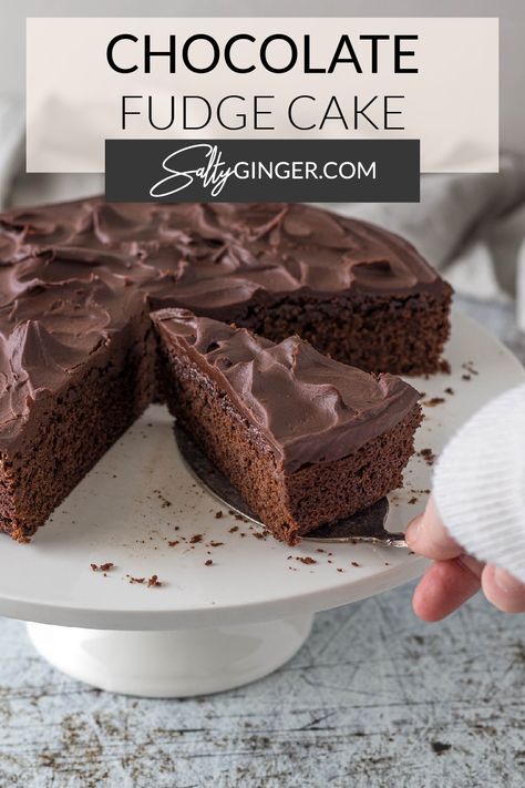 This delicious, moist chocolate fudge cake is easy to make, comes together quickly, and is topped with a dark chocolate ganache. Fudgy Chocolate Cake, Chocolate Fudge Cake Recipe, Fudge Cake Recipe, Chocolate Ganache Frosting, Ganache Frosting, Dark Chocolate Ganache, Chocolate Fudge Cake, Fudge Cake, Chocolate Craving