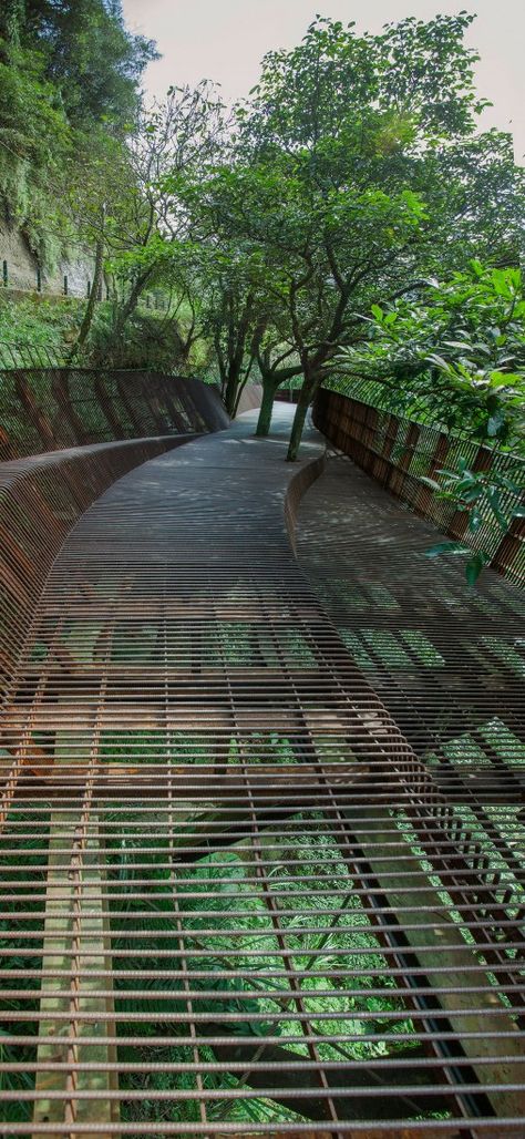 Leopold Banchini, Millau Viaduct, Architecture Awards, Steel Bar, Railing, The Rock, 20th Century, The Darkest, Old Things