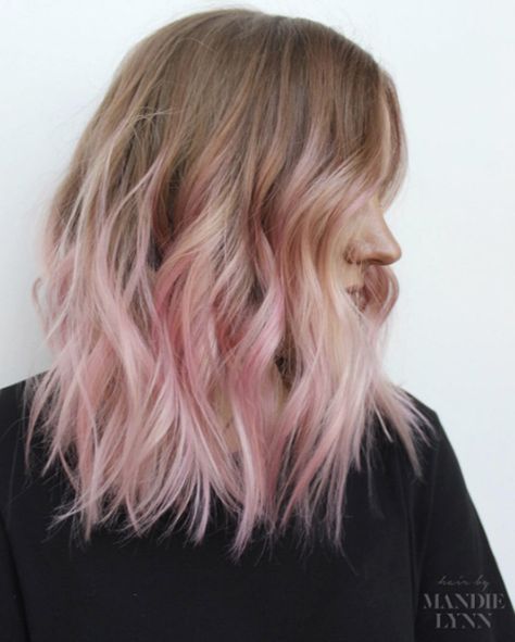 Pastel Pink Hair Ombre, New Hair Color Trends, Pink Ombre Hair, Light Pink Hair, Pink Blonde Hair, Pastel Ombre, Pastel Pink Hair, Pink Painting, Pink Highlights