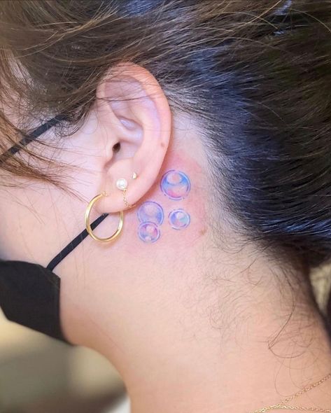 Tattoo by @tattooist_yeonnie on Instagram, who is based in New York City, USA. Bubble Tattoo, Pastel Tattoo, Tattoo Behind Ear, Nyc Tattoo, Funky Tattoos, Kawaii Tattoo, Color Tattoo, Ear Tattoo, Cute Tattoos