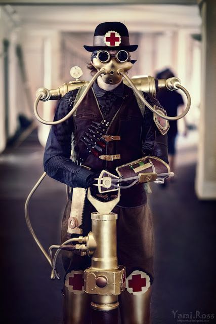 Steampunk Doctor. For costume tutorials, clothing guide, fashion inspiration and calendar of events, visit SteampunkFashionGuide.com Steampunk Shop, Steampunk Man, Steampunk Men, Mode Steampunk, Steampunk Couture, Style Steampunk, Steampunk Cosplay, Victorian Steampunk, Steampunk Costume