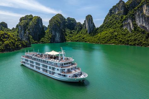 This New Boutique Cruise Sails a Little-known River in Vietnam – Here's How to Get on Board Halong Bay Cruise, Bamboo Boat, Serenity Now, Halong Bay, Southeast Asia Travel, Luxury Cruise, Dream Travel Destinations, Cruise Line, Fishing Villages