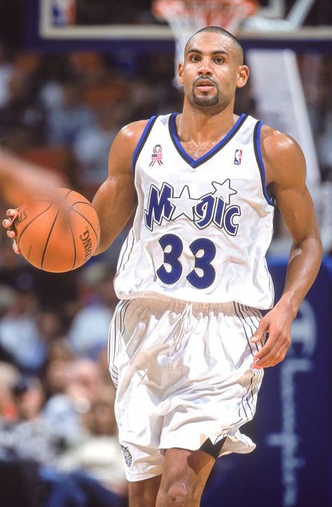 Grant Hill, Orlando Magic. Showtime Lakers, Orlando Magic Basketball, Kanye West Style, Best Nba Players, Grant Hill, Basketball Moves, Basketball Highlights, School Basketball, Vintage Basketball