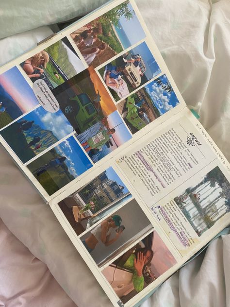 Friends Journal Aesthetic, Journaling Ideas With Pictures, Photo Memory Book Scrapbook, Memory Journal Aesthetic, Picture Notebook Ideas, Senior Scrapbook Aesthetic, Summer Journaling Aesthetic, Picture Book For Best Friend, Scrapbook Summer Aesthetic