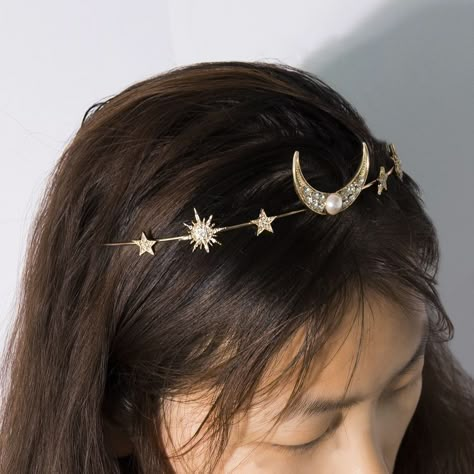 Diadem Wedding, Bridal Crown Tiara, Crown Aesthetic, Cheap Hair Products, Coron, Gold Moon, Tiny Diamond, Head Piece, Bridal Crown