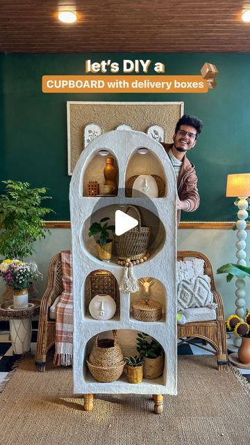 ABHINAV YADAV on Instagram: "कबाड़ and Bard helped me do a jugaad DIY 👨‍🎨 which sounded thoda impractical on paper first but when I got down to working, the cupboard came out beautifully well 🤩 That’s why second opinions zaroori hote hai and who better than BARD - bard.google.com @googleindia Ask him anything, anywhere with a picture, voice, text - it assists you like a true frand (try karna zaroor 🙌🏻) Here are all details for the CUP-BARD diy - ➡️ Use thick carton boxes (atleast 4 ply or more) for the base. Size aap small bhi bana sakte ho for your first attempt and shelves ke liye go for rounds & curves in different sizes. ➡️ Jigsaw cutter will give you neat edges and gets the cutting job done easily in minutes. But if you don’t have it, use a fresh knife. For adding depth in sh Cupboard Ideas For Small Bedroom, Cupboard Decorating Ideas Diy, Diy Cupboard Shelves, Paper Mache Shelves, Diy With Cardboard Boxes Craft Ideas, Carton Box Diy Decoration, Diy Carton Box Ideas, Diy Cardboard Decor, Diy Cardboard Box Ideas