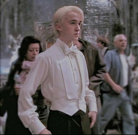 Yule Ball, Draco Malfoy, Yule, Blonde Hair, A Man, Books Wattpad, Wattpad, Blonde, Books