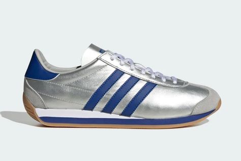 Adidas Country, Adidas Samba, Low Key, Blue Stripes, Fashion Inspiration, The Future, Adidas, Key, Heels