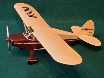 Balsa Wood Models, Wood Airplane, Paper Airplane Models, Avion Rc, Wooden Airplane, Wooden Plane, Wood Plane, Making Wooden Toys, Wood Toys Plans