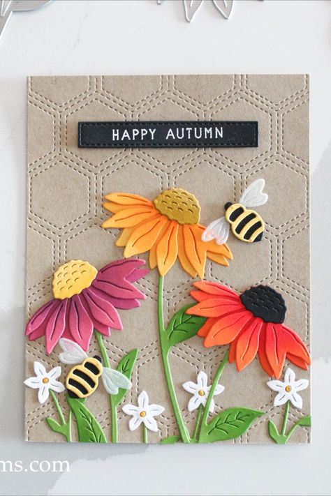 Handmade Greeting Card Designs, Daisy Cards, Paper Flower Decor, Bee Cards, Greeting Card Design, Floral Cards, Creative Cards, Paper Cards, Flower Cards