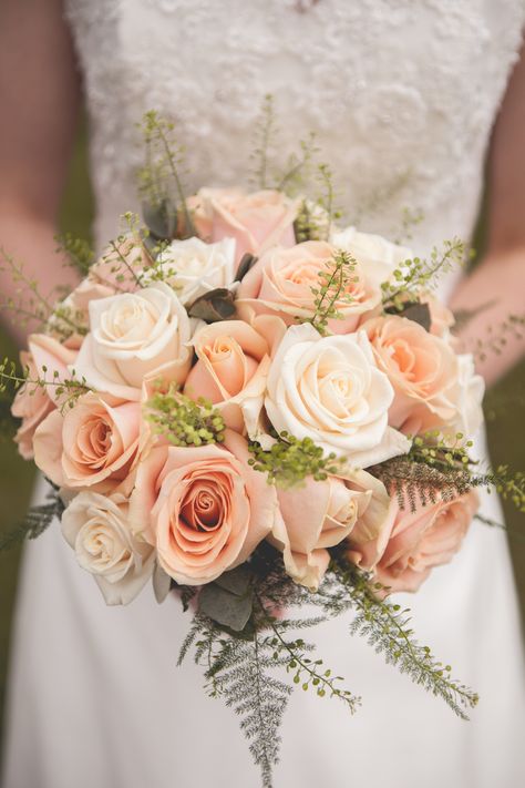 Peach And Cream Wedding Bouquet, Peaches And Cream Wedding Flowers, Light Peach And Ivory Wedding Theme, Peach Flower Bouquets, Peach Bouquet Wedding, Peaches And Cream Wedding Theme, September Flowers Wedding, Pink And Peach Wedding Flowers, Light Peach Wedding