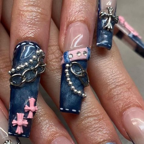 Nails By T on Instagram: "chrome hearts denim 👖💕💙   inspo from pinterest - please tag original artist if you know them! ✨💅🏽" Denim Nails Ideas, Photoshoot Nails, Denim Nails, Box Nails, Ideas Uñas, Business Nails, Style Nails, Pink Chrome, School Nails