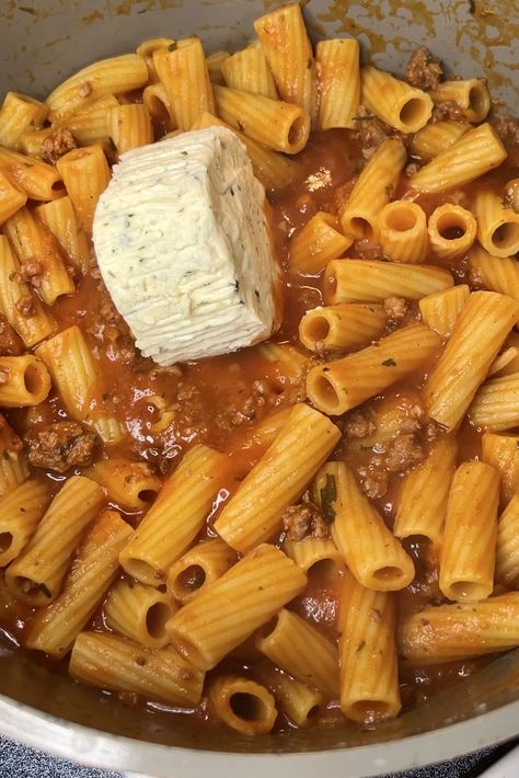 Creamy Rigatoni with Boursin Cheese - What's Mom Cookin' Divine Recipes Pasta, Boursin Cheese Pasta Crockpot, Garlic Ground Beef Recipes, Best Marinara Pasta Recipe, Pasta With Rigatoni Noodles, Big Noodles Pasta, Whats Mom Cooking, Boursin Cheese Lasagna, Recipes With Rigatoni Noodles