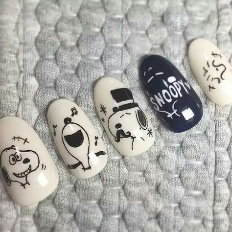 Snoopy Nails, Cute Simple Nails, Pretty Gel Nails, Kawaii Nails, Nails Gel, Nails Desing, Cute Nail Art, Brown Nails, Minimalist Nails