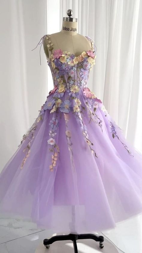 Tangled Prom, Rapunzel Wedding Dress, Tangled Dress, Dress With 3d Flowers, Rapunzel Wedding, Tangled Wedding, Midi Prom Dress, Lavender Prom Dresses, Rapunzel Dress