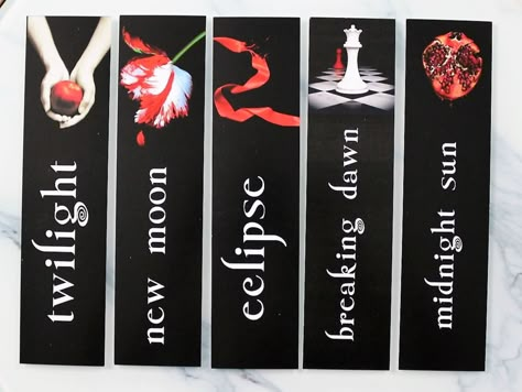 These classic and simple bookmarks take their inspiration from the gorgeous book cover of the Twilight Saga. They are the perfect companion to your Twilight book collection.  **Colours may vary a little from one computer monitor to another** DETAILS: Professionally printed on 400gsm matt silk card. SIZE: 52mm x 210mm DELIVERY: All orders are sent via Royal Mail on a 2nd Class service, dispatch times are 1-3 business days. Please contact me if you require faster dispatch. All my products are shipped from the UK - I do also ship internationally. International Deliveries will be sent via Royal Mail International Standard which is between 3-7 business days. This item is not licensed by, or associated with, any company or franchise. Twilight Bookmarks Diy, Twilight Bookmarks Printable, Twilight Bookmark, Dark Grunge Aesthetic, Kpop Iphone Wallpaper, Image Spiderman, Twilight Book, Twilight New Moon, Bookmark Printing