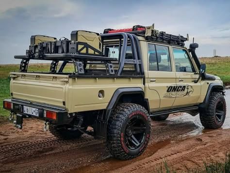 Land Cruiser Pick Up, Fj Cruiser Mods, Best Suv Cars, Toyota Pickup 4x4, Toyota Cruiser, Land Cruiser 70 Series, Toyota Lc, Toyota Land Cruiser 100, Overland Gear