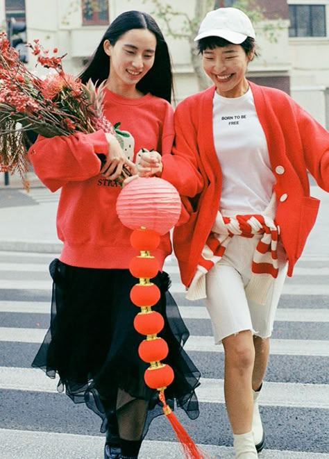 Chinese Festival Photography, Chinese New Year Fashion Editorial, Chinese New Year Editorial, Lunar New Year Photoshoot, Chinese New Year Photoshoot, Cny Photoshoot, Chinese New Year Fashion, Lunar New Year Outfit, Chinese New Year Kids