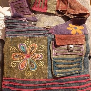 Bohemian Bags Handmade, Sewing Upcycling, 80s Festival, Lace Purse, Messanger Bag, Hippie Purse, Bags Ideas, Textile Art Embroidery, Textile Bag