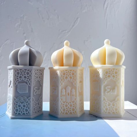 Ramadan Lamp, Shape Architecture, Diy Candle Art, Candles Design, Halloween Mold, Candle Projects, Lantern Candle, Creative Candles, Silicone Candle Molds