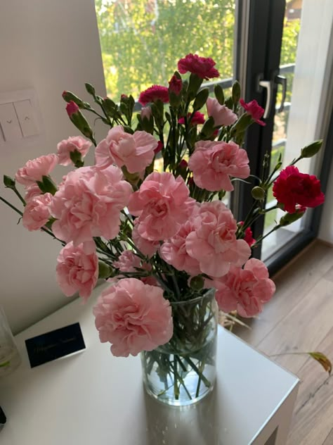 Cloves Flower, Clove Flower, Carnations Flower, February Flowers, Rosé Core, Birthday Bouquet, Prettiest Bouquet, Boquette Flowers, Pink Carnations