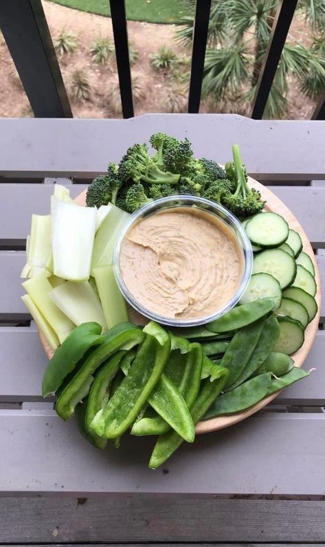 Hummus And Veggies Aesthetic, Amazon Kitchen Finds, Kitchen Finds, Healthy Food Inspiration, Healthy Food Dishes, Healthy Food Motivation, Healthy Lifestyle Food, Food Choices, Food Goals