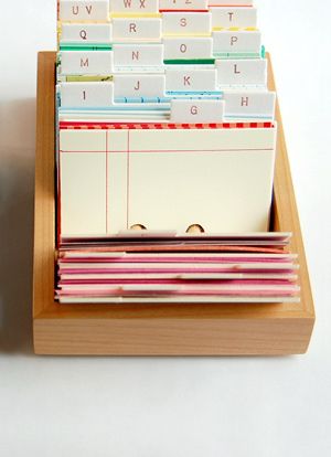 lovelydesign: and... a winner! Desain Pantry, Index Card, Vintage Stationery, Address Book, Card Files, Office Essentials, Index Cards, Work Organization, Work Desk