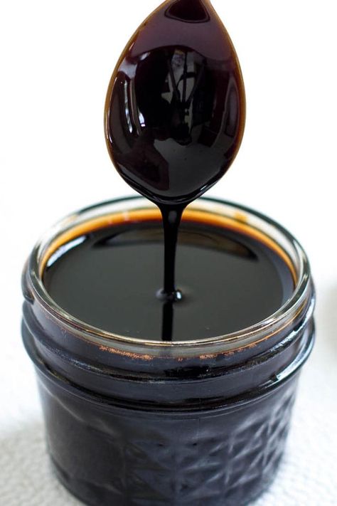 Basalmic Reduction, How To Make A Balsamic Reduction, Insulin Resistance Diet Recipes, Diy Salad Dressing, Balsamic Reduction Recipe, Balsamic Reduction Sauce, Balsamic Glaze Recipes, Maple Balsamic, Holistic Health Remedies