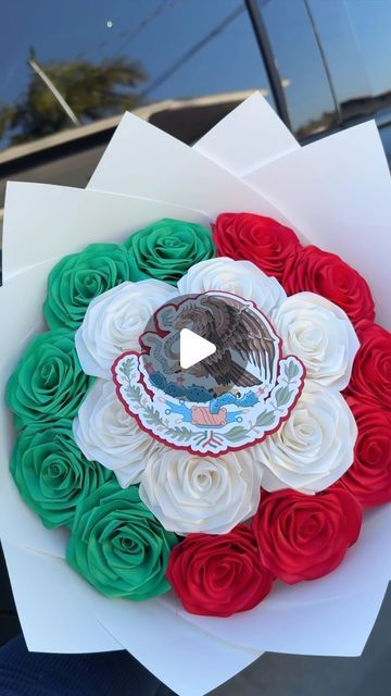 J.M on Instagram: "💚🤍❤️🇲🇽 #rosaseternas #rosasdeliston #mexico #mexicanflag #soymexicano #mibandera #fyp #foreverflowers #ribbonroses #verdeblancoyrojo #ramomexicano #graduation #graduationbouquet #ramobuchon #explore #jalisco #jaliscomexico #eagle" Mexican Bouquet, Ribbon Rose Bouquets, Graduation Bouquet, Roses Bouquet Gift, Ribbon Flowers Bouquet, Mexican Flags, Ribbon Bouquet, Flower Gift Ideas, Forever Flowers