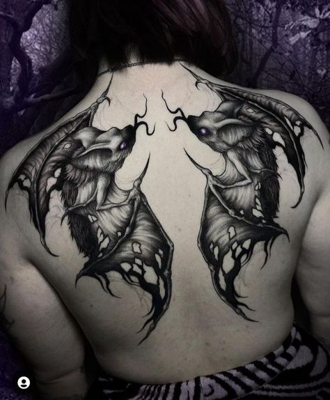 Creepy Back Tattoos, Goth Wings Tattoo, Spooky Spine Tattoo, Gothic Back Tattoos For Women, Back Tattoo Goth, Bat Wings Back Tattoo, Goth Spine Tattoo, Goth Underboob Tattoo, Gothic Stomach Tattoo