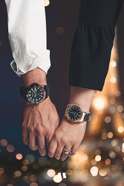 Breitling Watches Mens, Watch Image, Christmas Watches, Stylish Watches Men, Gentleman Aesthetic, Pocket Watch Tattoo, Wallpaper Themes, Beautiful Brown Eyes, Couple Watch