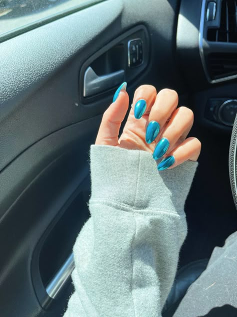 Chrome Aqua Nails, Teal Nails With Chrome, Aqua Prom Nails, Dark Teal Chrome Nails, Turquoise Prom Nails, Chrome Teal Nails, Dark Aqua Nails, Tourqoise Colour Nails, Teal Nails Design