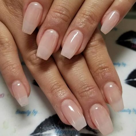 American Tip Nails, Nude Nails Short, American Manicure Nails, Ballerina Acrylic Nails, Nail Polish Style, Good Nails, Natural Acrylic, Sheer Nails, Natural Acrylic Nails