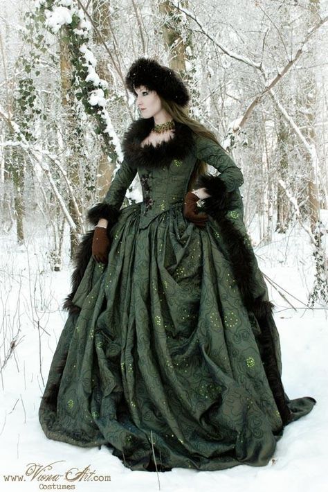 Russian court gown repinned by www.treenabean.etsy.com Witch Cloak, Court Gown, Baroque Dress, Lord John, Historical Dress, Diesel Punk, Medieval Dress, Medieval Fashion, Russian Fashion