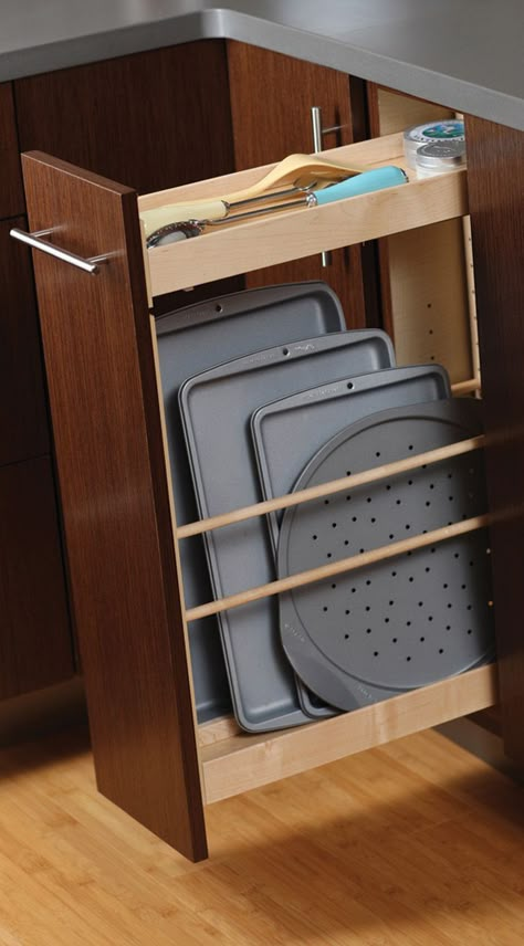 Ikea Cupboards, Sheet Storage, Model Dapur, Kitchen Utensil Storage, Bakers Kitchen, Pan Storage, Kitchen Storage Space, Loft Storage, Kabinet Dapur