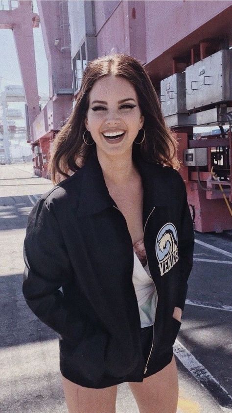 Love Lana Del Rey, Lana Del Rey Wallpaper, Lana Del Rey Love, Lana Del Rey Vinyl, Lana Rey, Elizabeth Grant, Brooklyn Baby, Lana Del Ray, Fav Celebs