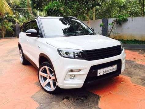 White Black Exterior, Brezza Car, Vitara Brezza, Car Modified, Suzuki Grand Vitara, Suzuki Vitara, Exterior Color Schemes, Grand Vitara, Black Exterior