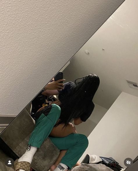 Hood Love, Girlfriend And Boyfriend Goals, Mood With Bae, Couple Goals Teenagers Pictures, Girlfriend Goals, Black Love Couples, Couple Goals Teenagers, Black Couples Goals, My Type