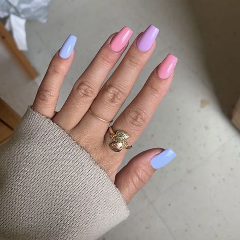 One Hand Pink And One Hand Purple Nails, Light Blue And Purple Nails, Pink Blue And Purple Nails, Pink Purple Blue Nails, Nail Idea Summer, Multicolour Nails, Purple Blue Nails, Acrylic Nails Blue, Purple And Pink Nails