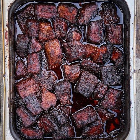 Today was a tasty day! Experimented with some @mishimareserve brisket, and ended up making some darn tasty burnt ends. The meat was divine, and I’m super excited to share more about this beef…. very soon! 🔥🔥🔥 How was your Sunday??? . . . . . . #burntends #brisketburntends #brisket #smokedbrisket #smoked #beef #bbq #eeeeeats #bbqaddiction #nwbbqcrew #pnwbbq #instabeef #barbecue #pdxfoodies #forkfeed #f52grams #lowandslow #bbqlife #thermoworks #biggreenegg #eatingfortheinsta #emberandvine # Ham Burnt Ends, Smoked Beef Short Ribs, Brisket Burnt Ends, Smoked Prime Rib, Pork Belly Burnt Ends, Grilled Carrots, Smoked Pork Ribs, Prime Rib Recipe, Burnt Ends