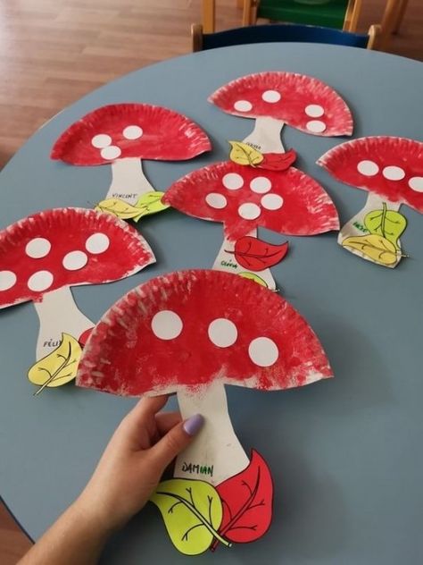 30+ Easy and Fun Fall Crafts for Kids to Make | HubPages Fun Fall Crafts For Kids, September Crafts, Preschool Crafts Fall, Mushroom Crafts, Fun Fall Crafts, Fall Arts And Crafts, Toddler Arts And Crafts, Preschool Arts And Crafts, Daycare Crafts